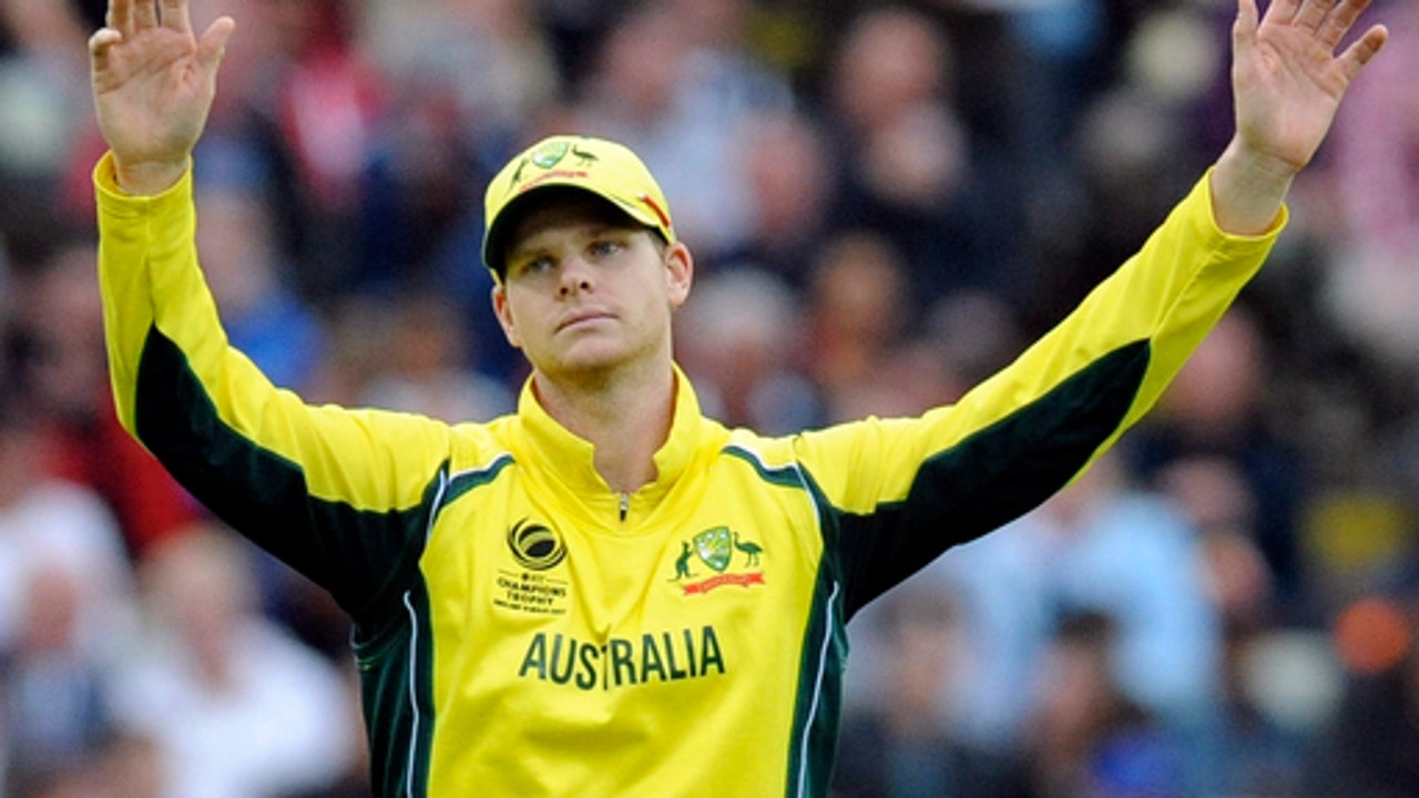 Cricket Australia, players are "wide" apart in pay dispute